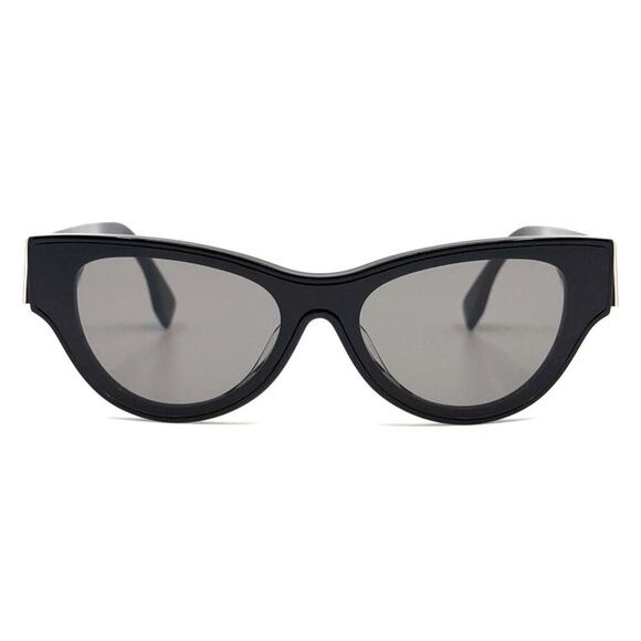 NEW!!! FENDI Sunglasses FE40135F 01A Authentic main image 10